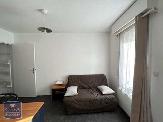 Location Appartement 1 pièce 25m² POITIERS 86000 - Photo 1