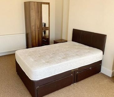 1 bed house share to rent Station Street, DE7 - Photo 1