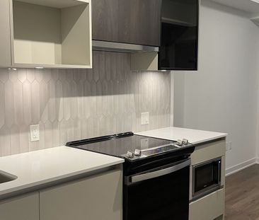 For Lease - 395 Dundas Street Unit# 331, Oakville, Ontario - Photo 4