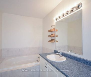 For Lease - 293 Forestbrook Street, Kanata, Ontario - Photo 4