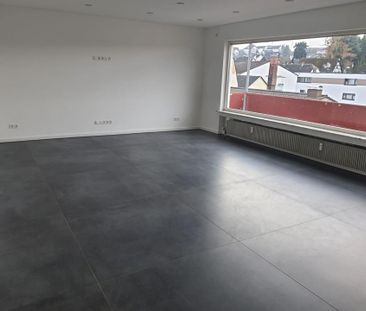 Helle 2-Zi.-Wohnung mit Balkon in Höhr-Grenzhausen - Foto 4