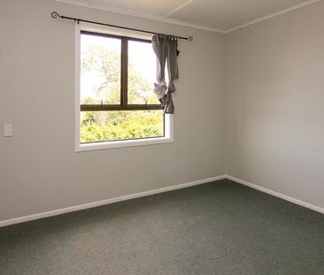 8 McKenzie Avenue - Photo 5