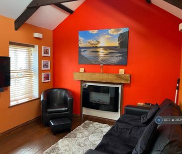 1 bedroom detached house to rent - Photo 1