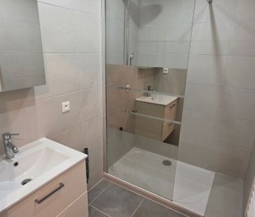 Location Appartement 4 pièces 85m² MULHOUSE 68100 - Photo 3