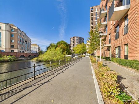 2 bedroom apartment to rent - Photo 3