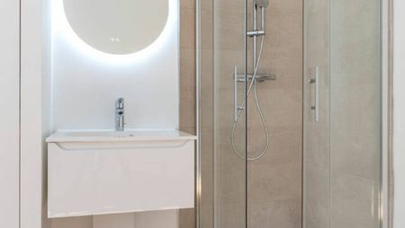 EXCLUSIVITE : Appartement 4 pièces entièrement rénové - Place des Vosges - Photo 4