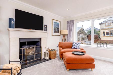 5 bedroom detached house to rent - Photo 5