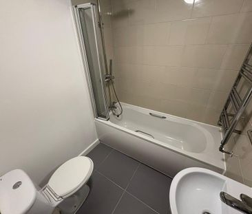 1 bedroom ground floor flat to rent - Photo 3