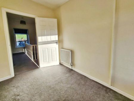 3 bedroom end of terrace house to rent - Photo 5