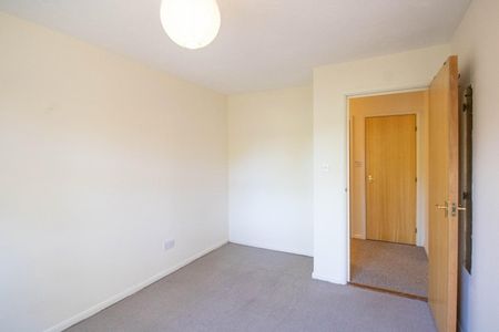 Blackthorn Close, Cambridge - Photo 4