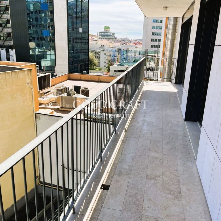 6 bedroom luxury Apartment for rent in Lisbon - Photo 1