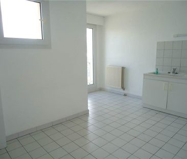 Appartement 3 pièces à louer St Étienne - 42000 / Réf: LA2990-COMPA... - Photo 2