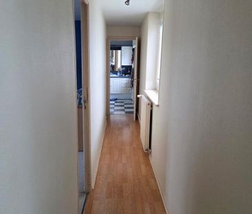 A LOUER: Appartement T4 à Sin Le Noble - Photo 3