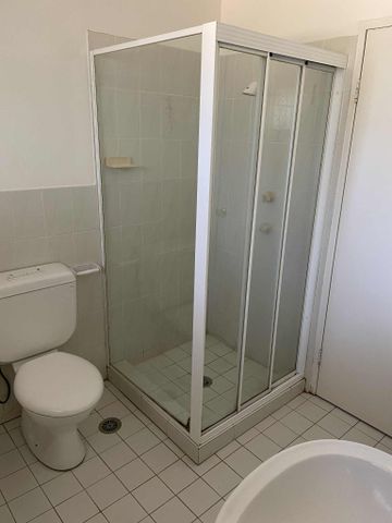 Castle Hill - Photo 5