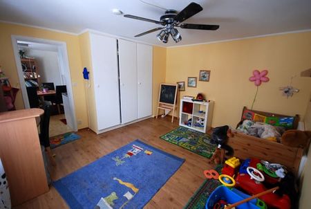 Naturnära nymålad trea en trappa upp - Foto 4