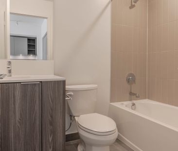 For Lease - 100 Eastdale Avenue Unit# 412, Toronto, Ontario - Photo 2