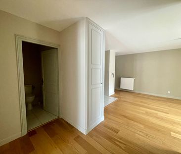 Apartment - Photo 1