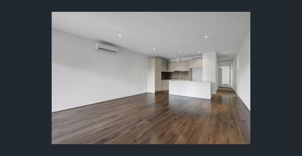 Spacious 2-bedroom apartment! - Photo 1