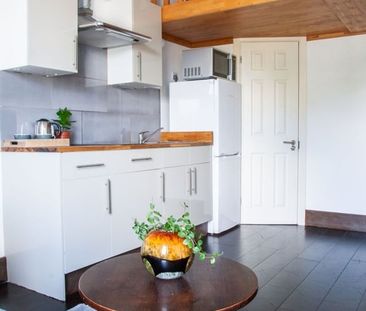 Studio Flat, Edgware Road, NW2 - Photo 5