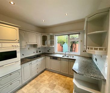 Hollywood Drive, Goatstown, Dublin 14 - Photo 2