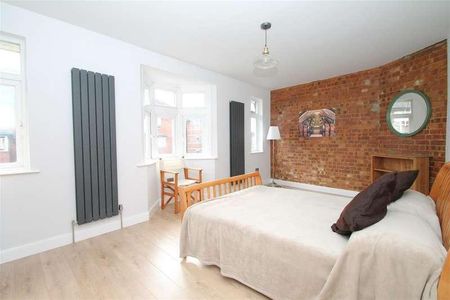 Tudor Way, Southgate, London, N14 - Photo 5