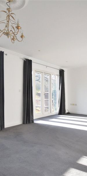 Mountbatten Mews, Camberley Mountbatten Mews, Camberley - Photo 1