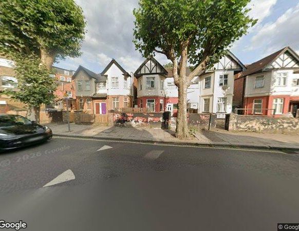 Studio Flat, Chichele Road, NW2 - Photo 1