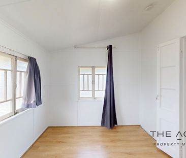 Charming Central Yeppoon Home – Freshly Updated & Ready to Move In! - Photo 4