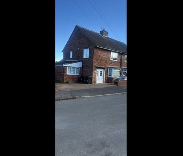 3 Bed Semi-Detached House, Oxley Grove, S60 - Photo 2