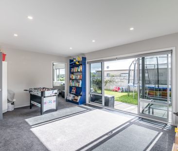 104 Navigation Drive, Whitby - Photo 3