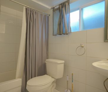 For Lease - 37 Brookfield Street Unit# Basement, Toronto, Ontario - Photo 4