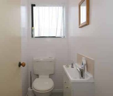 Charming Home in Johnsonville - Photo 5