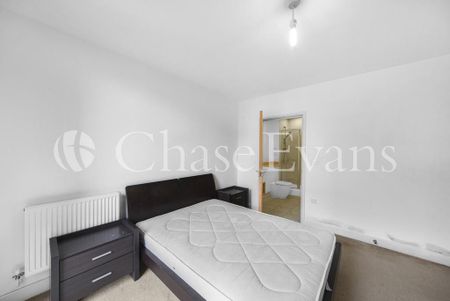 2 bedroom flat to rent - Photo 4