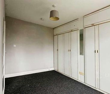 Stockingstone Road, Luton, Bedfordshire, LU2 - Photo 1