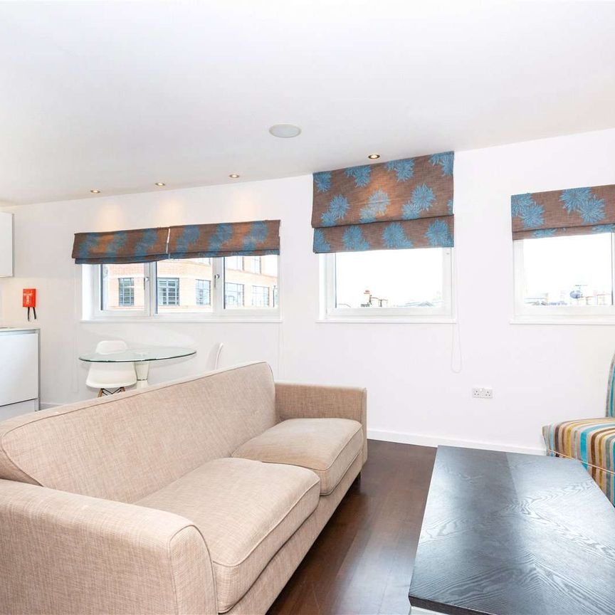 Islington On The Green, 12A Islington Green, Islington, London, N1 2XN - Photo 1