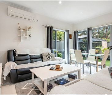 Stylish & Convenient 2-Bedroom Unit in the Heart of Epping - Photo 1