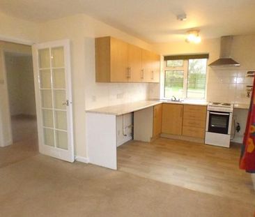 2 bedroom bungalow to rent - Photo 6