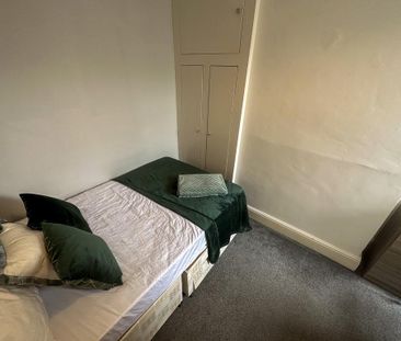 4 bedroom house to rent - Photo 3