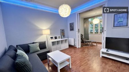 2 room luxury Apartment for rent in Barcelona, Spain - Photo 2