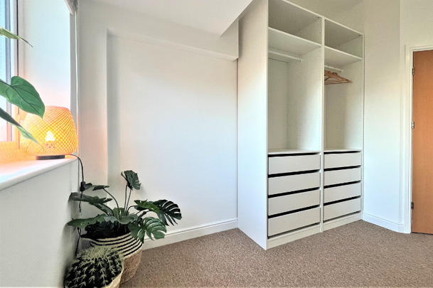 Billington Grove, Ashford - Photo 1