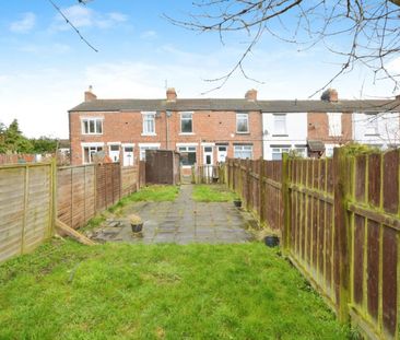 2 bedroom House To Let - Photo 4