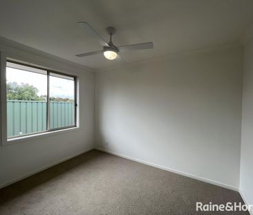 Four Bedroom Home in Evanston Gardens! - Photo 6