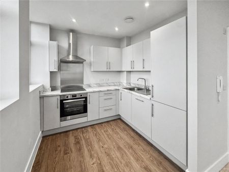 2 bedroom apartment to rent - Photo 4