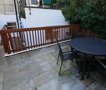 2 Bed Flat, Messina Avenue, NW6 - Photo 1