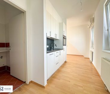 Hell, klimatisiert, großzügig - 2-Zimmer-Dachgeschosstraum in ruhig... - Photo 4