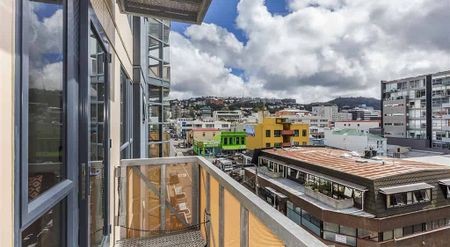 WONDERFUL WELLINGTON APARTMENT LIVING - Photo 3