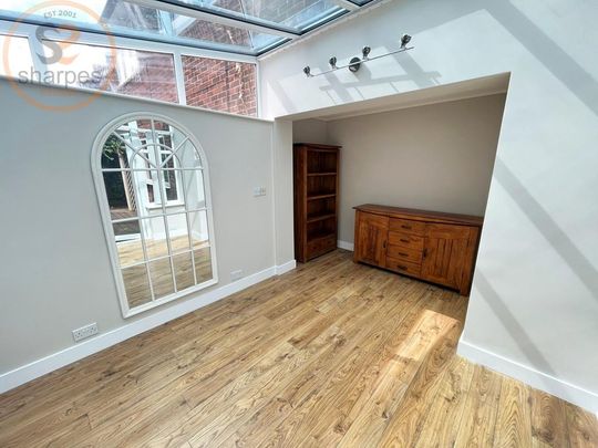 3 bedroom flat to rent - Photo 1