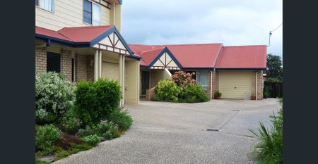 2 Bedroom Unit In The CBD Unit with Private Backyard - Photo 2