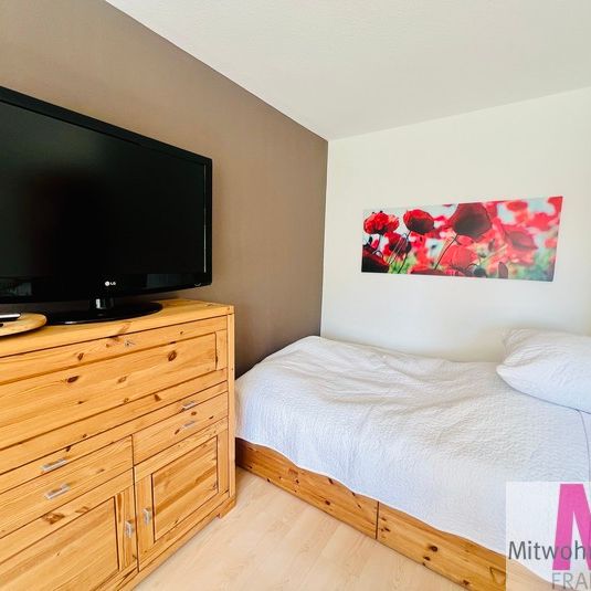 Hochwertig möblierte, großzügige 1-Zimmerwohnung mit Balkon - Foto 1