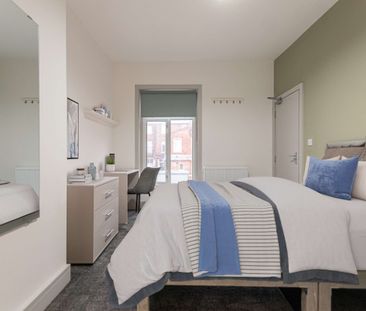 😍 BRAND NEW House Share Available Now! 😍 Room 4 - Photo 4